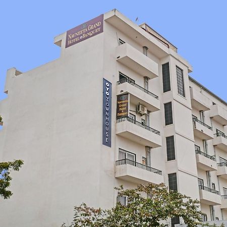 Hotel Townhouse Navneeta Grand Kakarmatha Zewnętrze zdjęcie